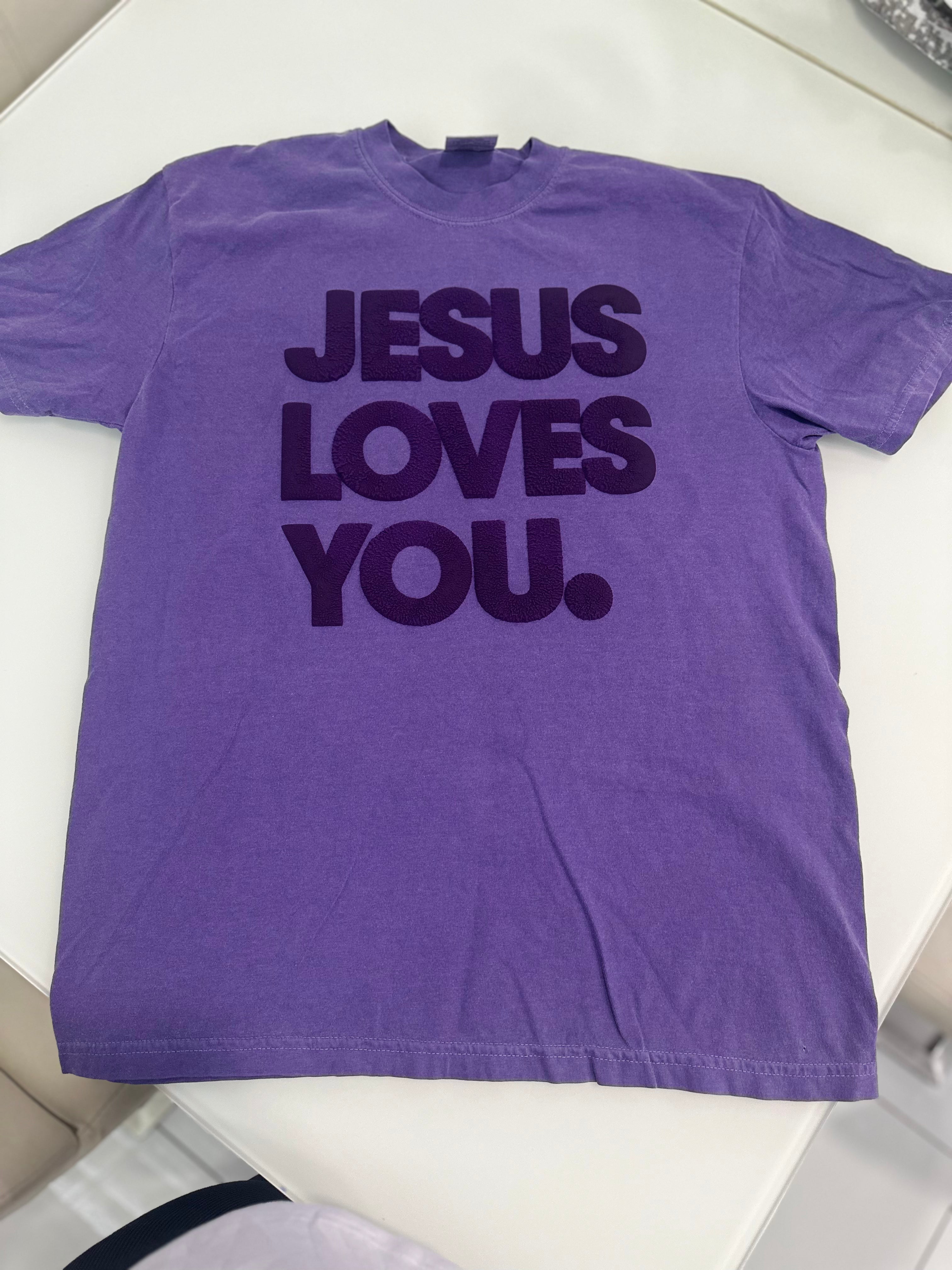 JESUS LOVES YOU short sleeve tone on tone